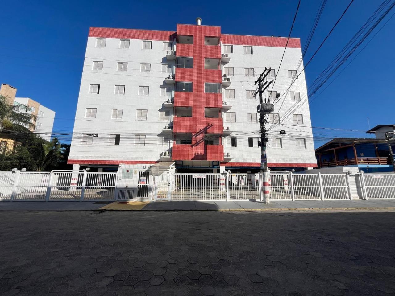 Apartamento Em Ubatuba! A 100M Da Praia! Luaran gambar
